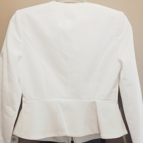 Calvin Klein Blazer - Picture 5 of 9